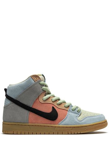 SB Dunk High sneakers