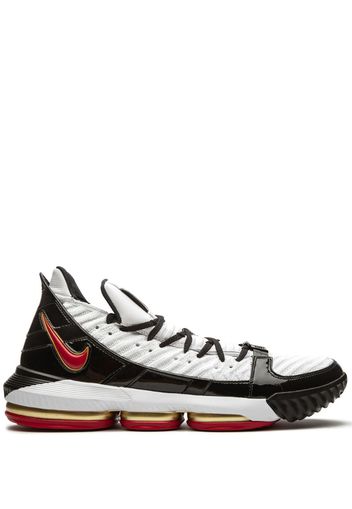 Sneakers alte LeBron 16