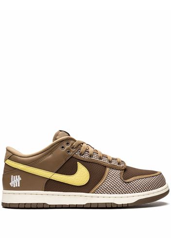 Nike x Undefeated Dunk Low SP "Canteen" sneakers - Marrone