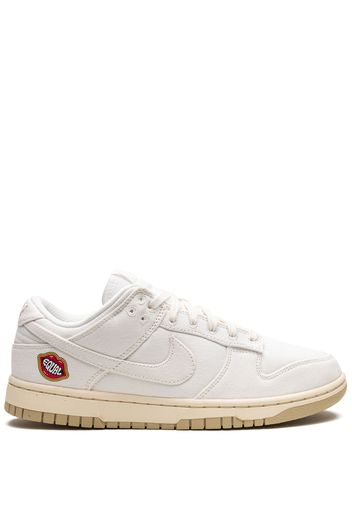 Nike Dunk Low "The Future is Equal" sneakers - Toni neutri