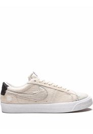 Nike x Medicom Toy SB Blazer Low sneakers - Toni neutri