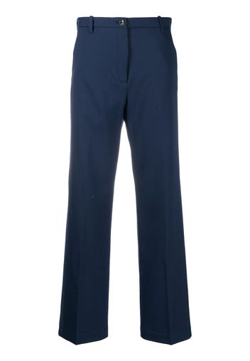 loose fit trousers