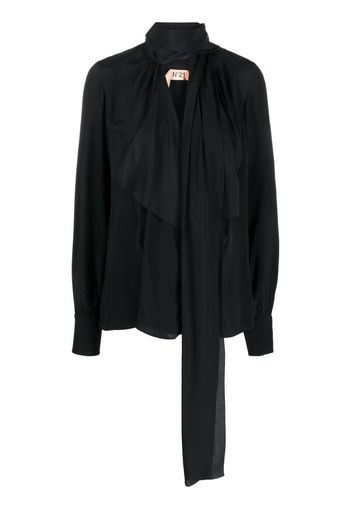 Nº21 Blusa drappeggiata con sciarpa - Nero