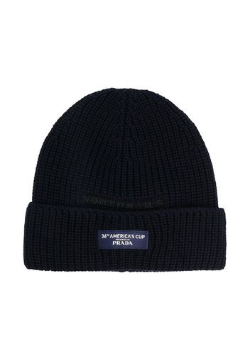 logo-patch beanie hat