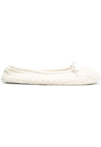 cable knit slippers