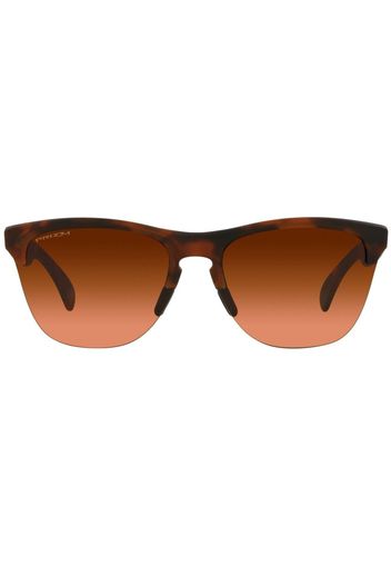 Oakley OO9374 Frogskins™ Lite sunglasses - Marrone