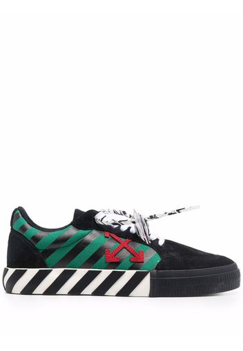Off-White Vulcanized low-top sneakers - Nero