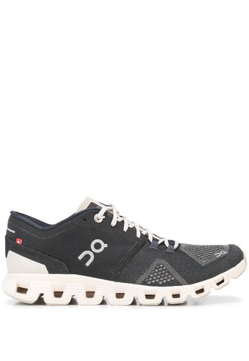 ON Running Sneakers Cloud X con stampa - Nero