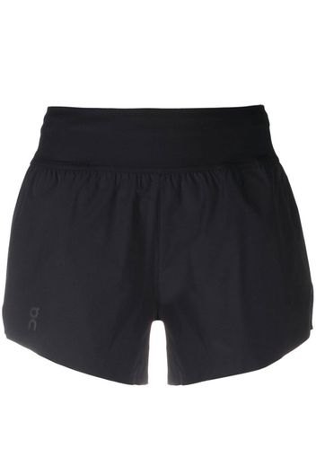 On Running Shorts sportivi con stampa - Nero