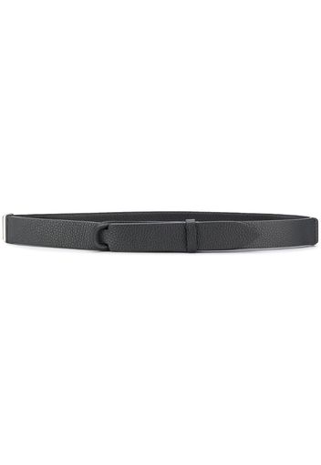 Micron cracked-effect belt