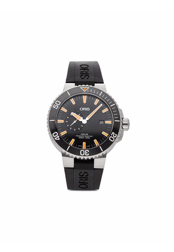 Oris pre-owned Aquis Small Second Date 45mm - Nero