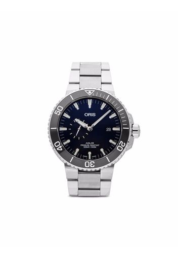 Oris pre-owned Aquis Small Seconds Date 45mm - Blu