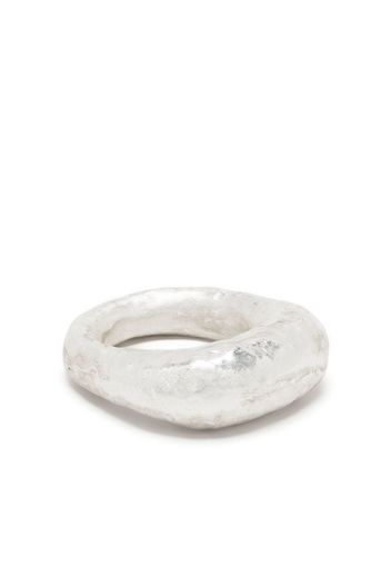 Parts of Four Mountain hand-hammered ring - Argento