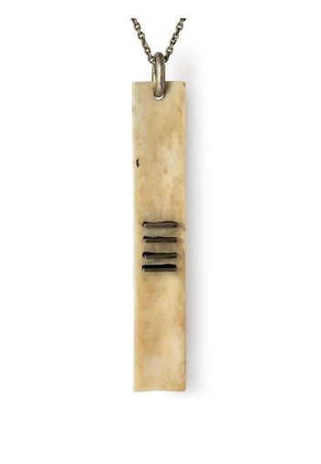 Parts of Four Collana con osso Plate Slab - Toni neutri