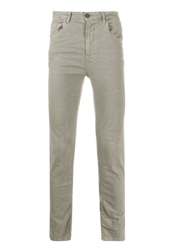 Pantaloni slim