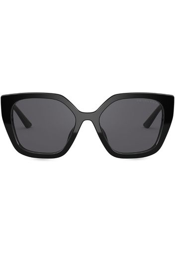 oversized-frame sunglasses