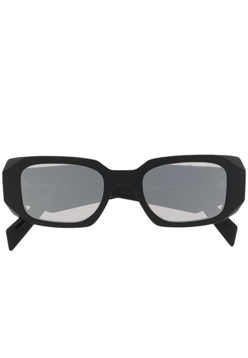 Prada Eyewear Occhiali da sole con logo - Nero