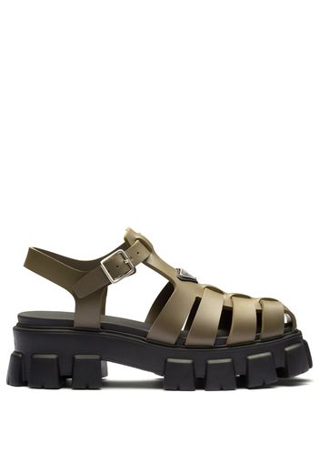 Prada triangle-logo fisherman sandals - Verde