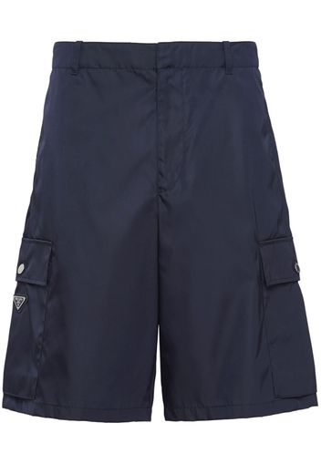 Prada triangle-logo cargo shorts - Blu