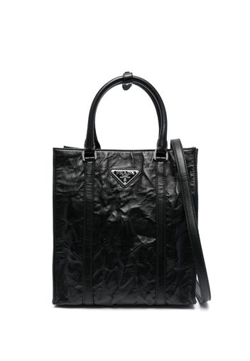 Prada logo-plaque crinkle-effect tote bag - Nero