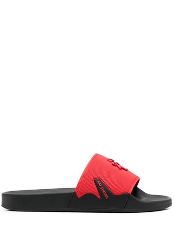 Raf Simons Sandali slides con logo goffrato - Rosso