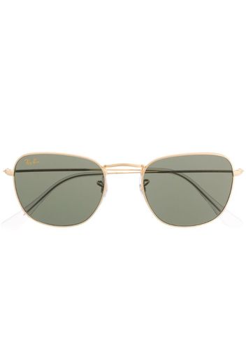 tinted aviator sunglasses