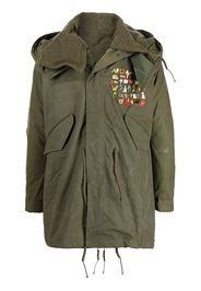 Readymade pin-embellished fishtail parka - Verde