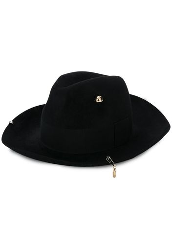 Fedora con decorazione