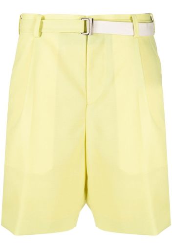 sacai belted-waist bermuda shorts - Giallo