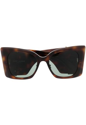 Saint Laurent Eyewear cat eye-frame sunglasses - Marrone