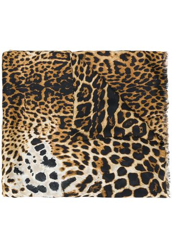 Foulard con stampa leopardata