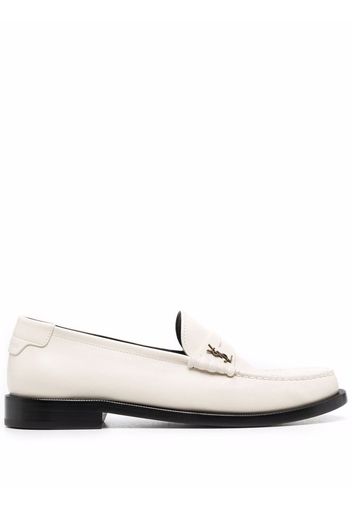 Saint Laurent monogram plaque loafers - Toni neutri