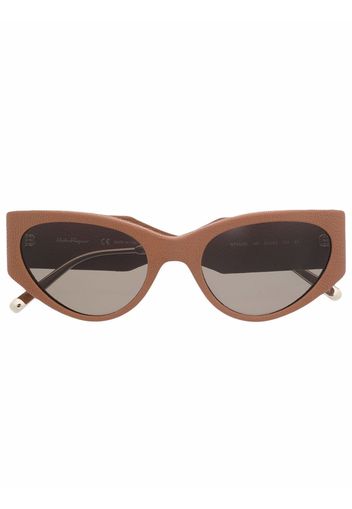 Salvatore Ferragamo cat-eye frame sunglasses - Toni neutri