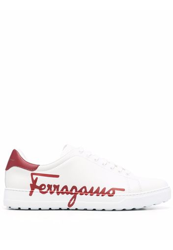 Salvatore Ferragamo Sneakers con stampa - Bianco