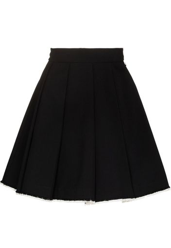 SHUSHU/TONG pleated raw-hem skirt - Nero