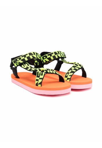Stella McCartney Kids logo-print strap sandals - Verde