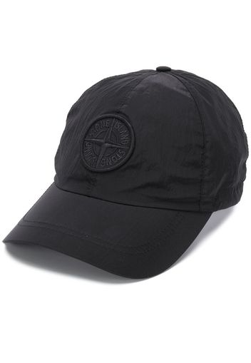 toggle fastening baseball cap