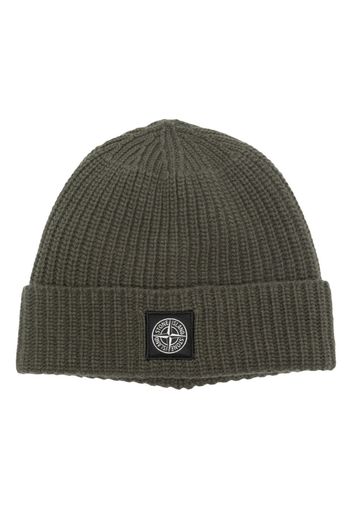 Stone Island logo-patch ribbed beanie - Verde