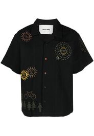 STORY mfg. Greetings Solar Trip-embroidered shirt - Nero