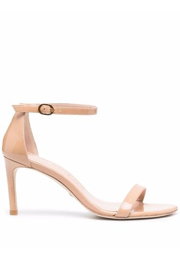 Stuart Weitzman Nunaked 65mm patent leather sandals - Toni neutri