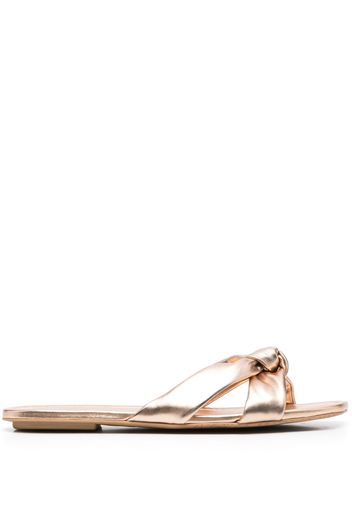 Stuart Weitzman knot-detail flat leather sandals - Oro