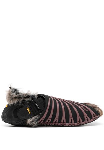 SUICOKE FUROSHIKI Monks con punta aperta a righe - Nero