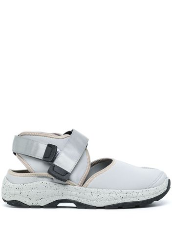 Suicoke Sneakers con chiusure a strappo - Grigio