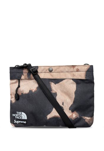 Supreme x TNF bleached denim print shoulder Bag - Marrone