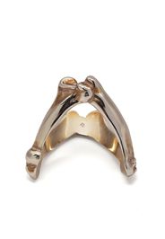 Takahiromiyashita The Soloist sculpted-design distressed-effect ring - Argento