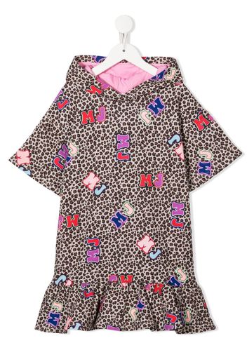 The Marc Jacobs Kids cheetah logo-print hooded dress - Marrone