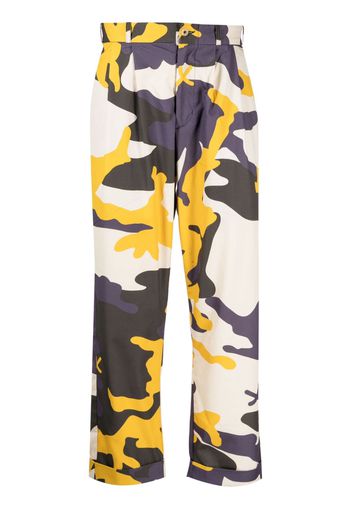 The Power For The People camouflage-pattern cropped cotton trousers - Toni neutri