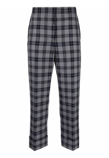 Thom Browne Pantaloni crop con motivo tartan - Grigio