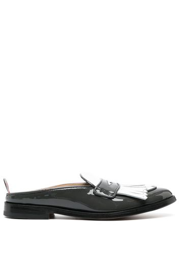 Thom Browne fringe-detail patent-leather mule loafers - Grigio