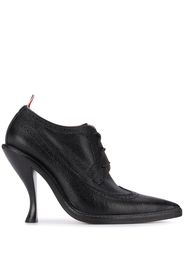 Pumps con dettaglio brogues